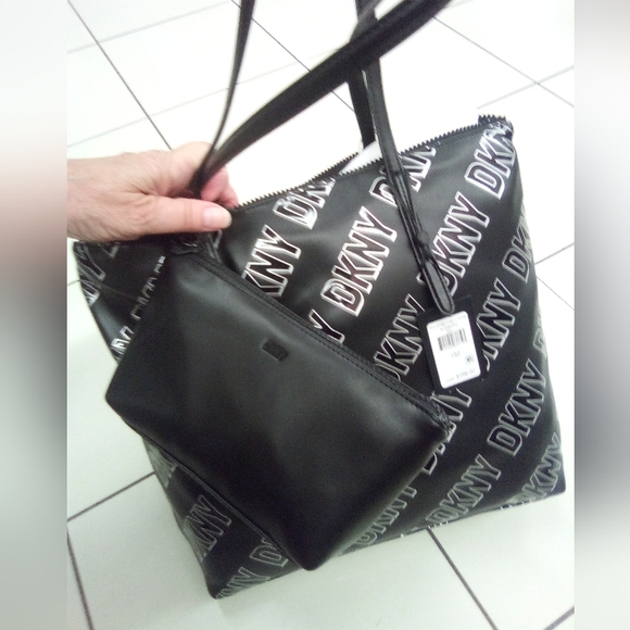 DKNY Black Logo Tote Bag - Picture 1 of 2